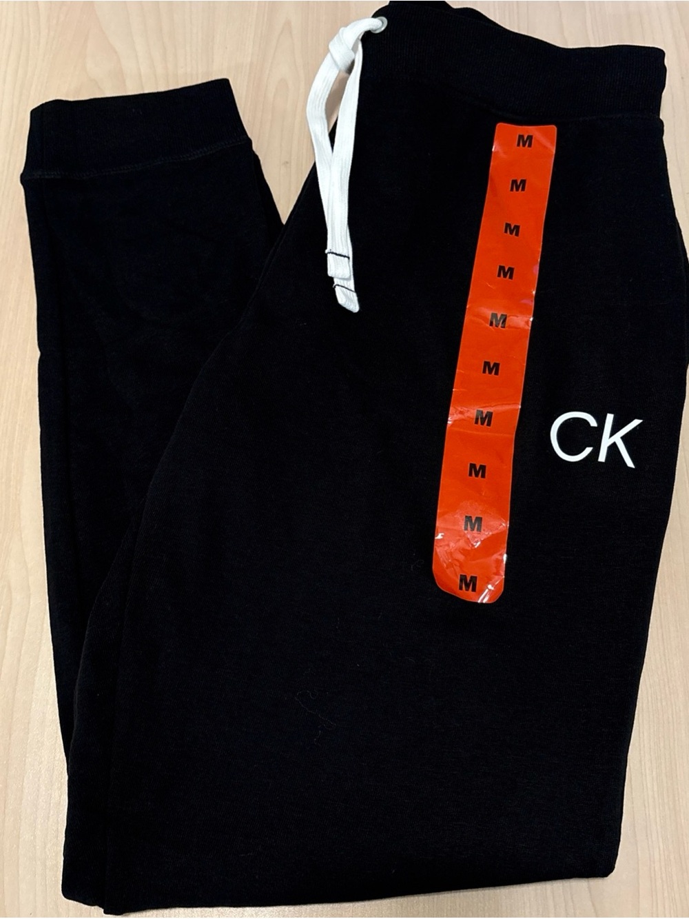 NWT Women’s Calvin Klein Joggers Black Size Medium